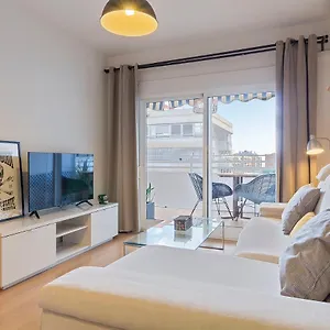 https://precioso-apartamento-a-5-minutos-andando-de-la-playa.es-andalucia.com